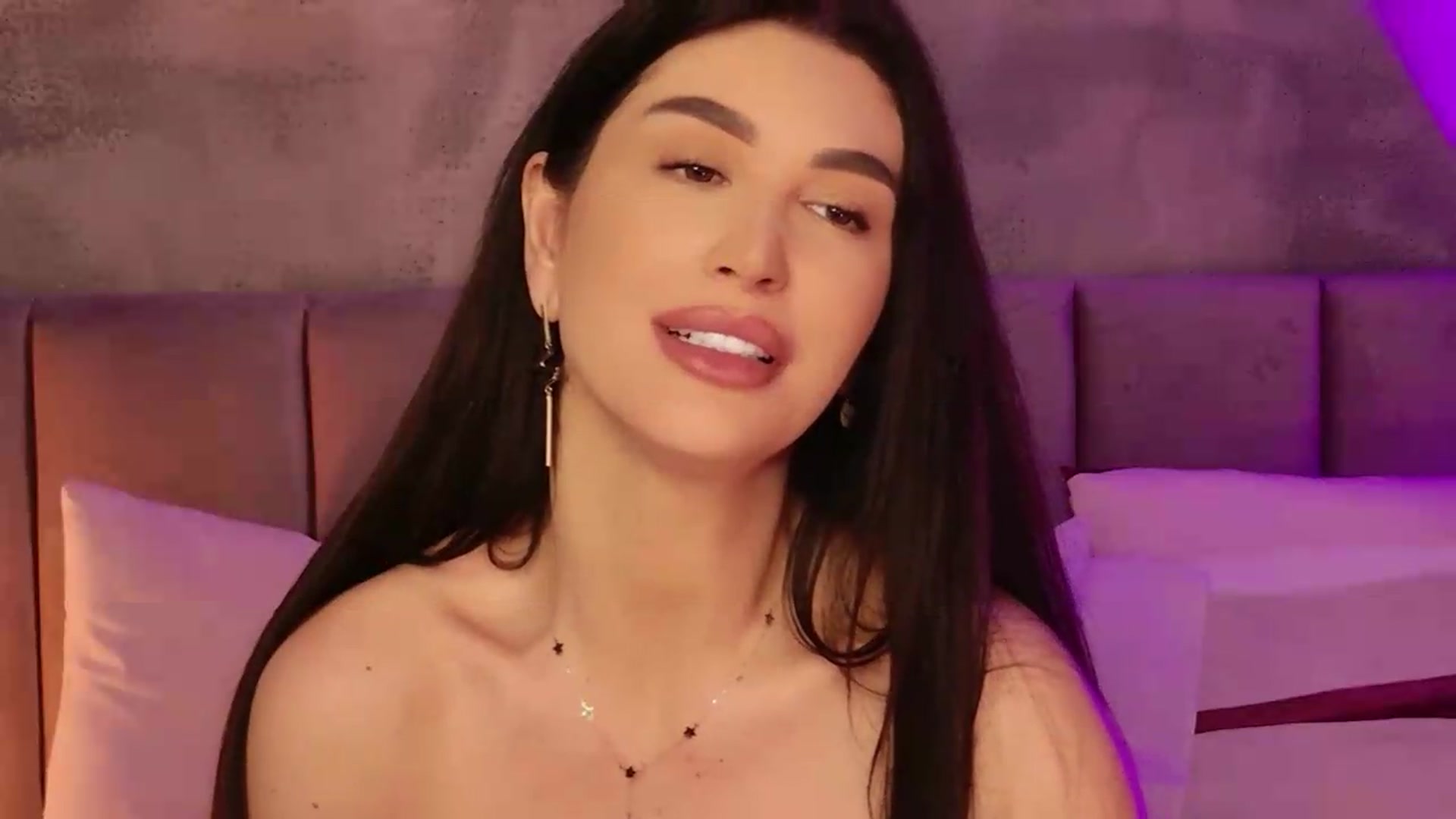 Monalise video thumbnail