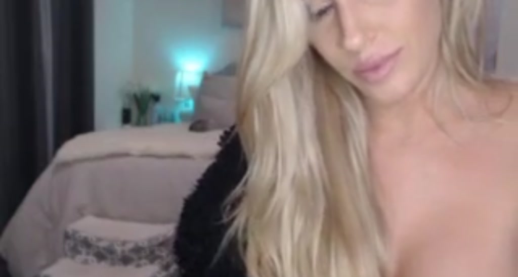 Queen_Bambi video thumbnail