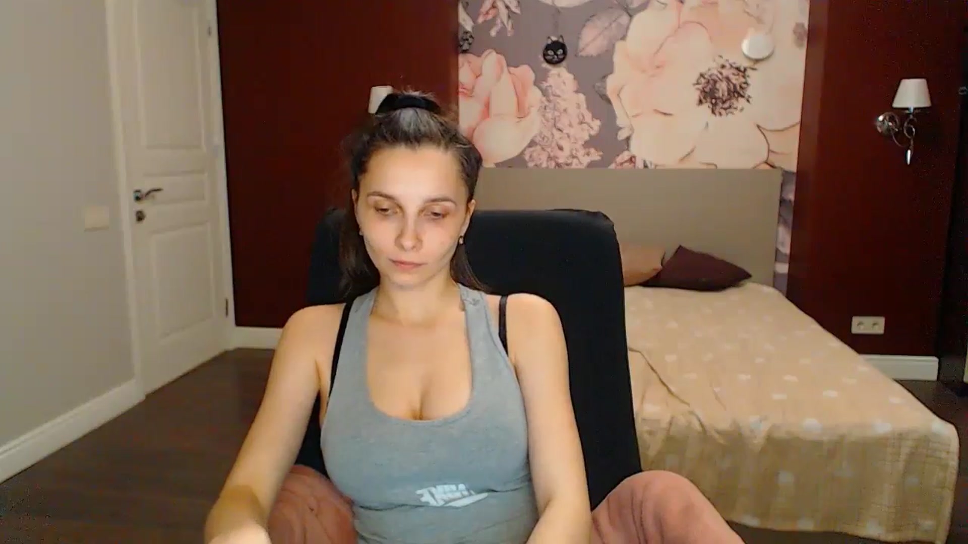 Karina_Mils video thumbnail