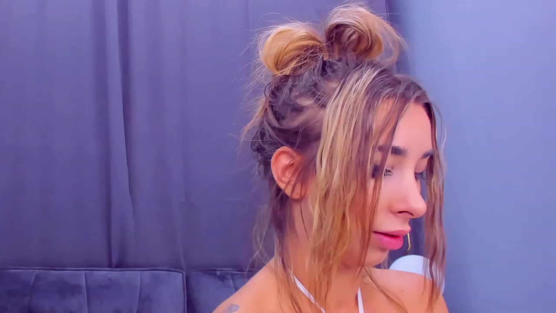 ChristynaRos video thumbnail