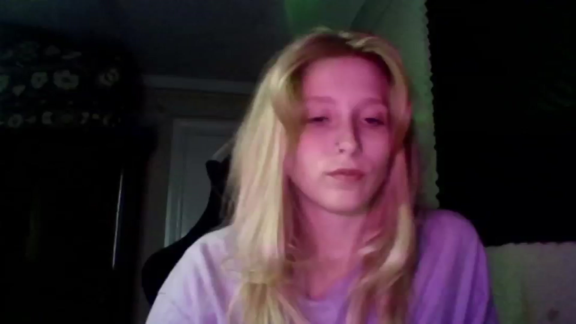 EvaMrrr video thumbnail