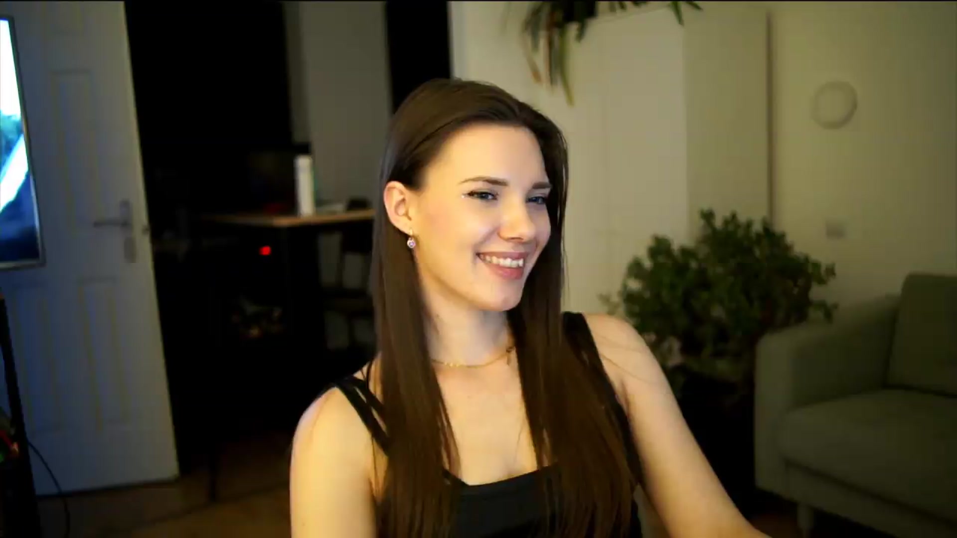AppleofYourEye video thumbnail