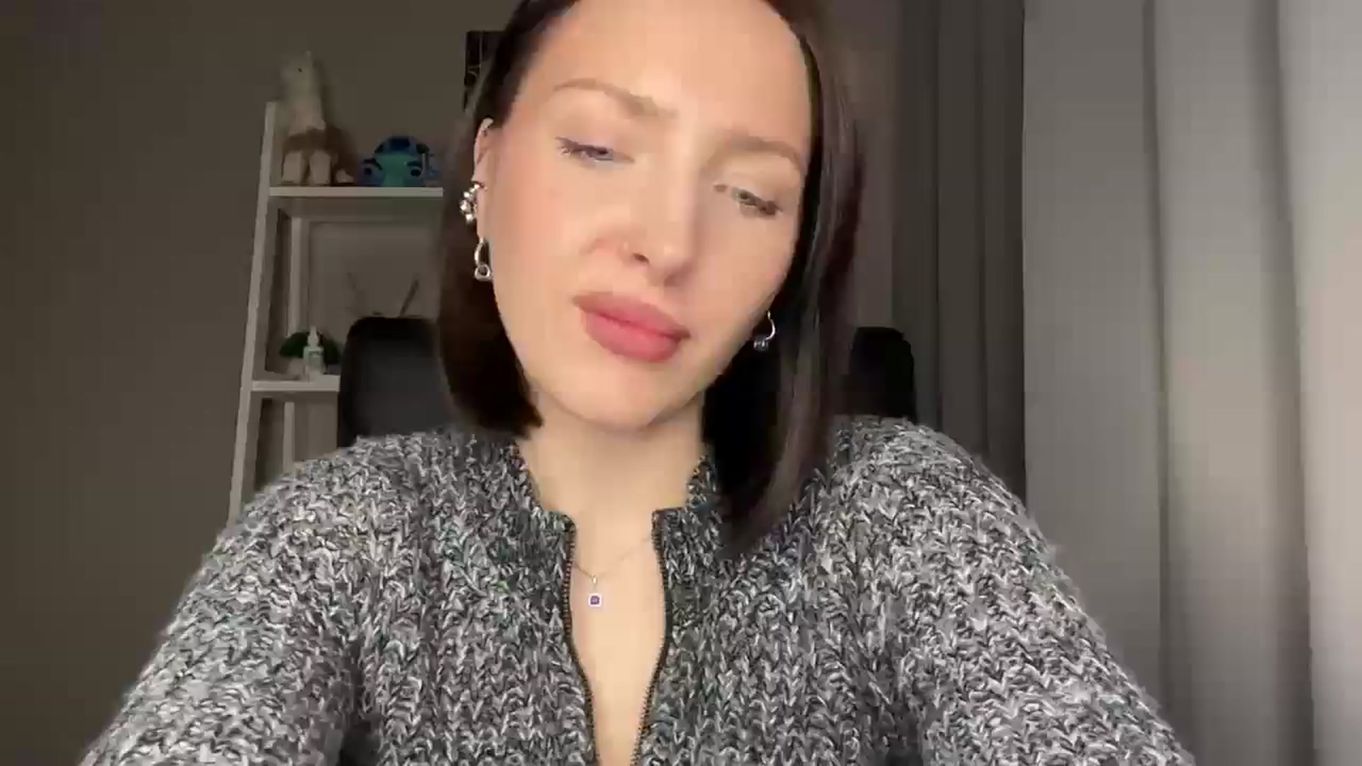Di_Pearl video thumbnail