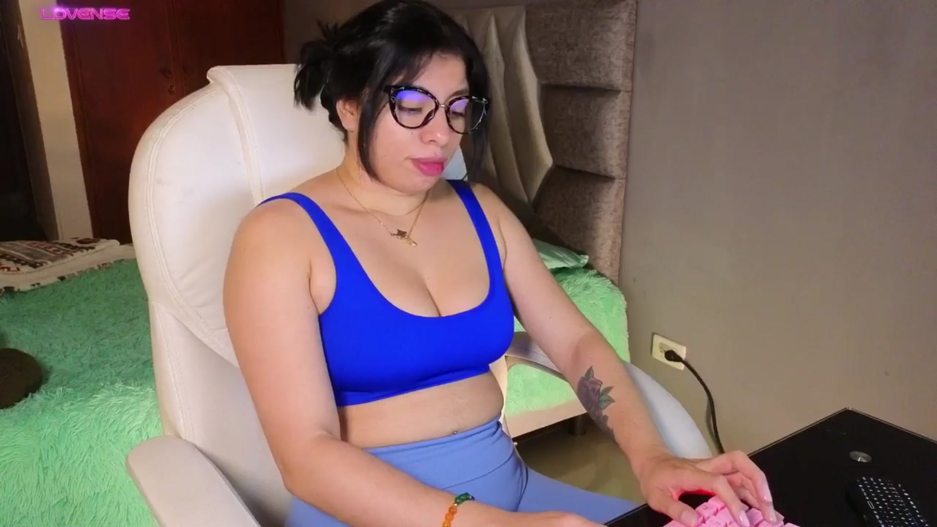 Miaparkers video thumbnail