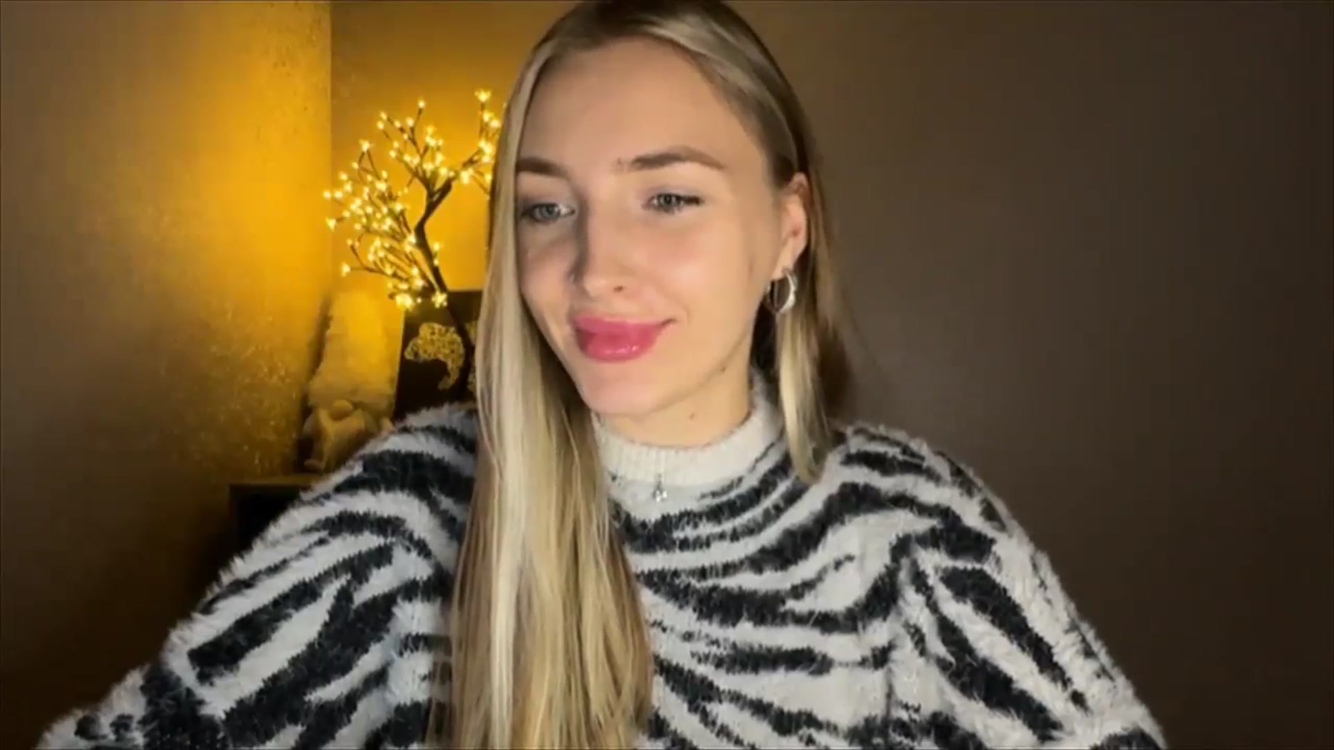 My_Diana video thumbnail