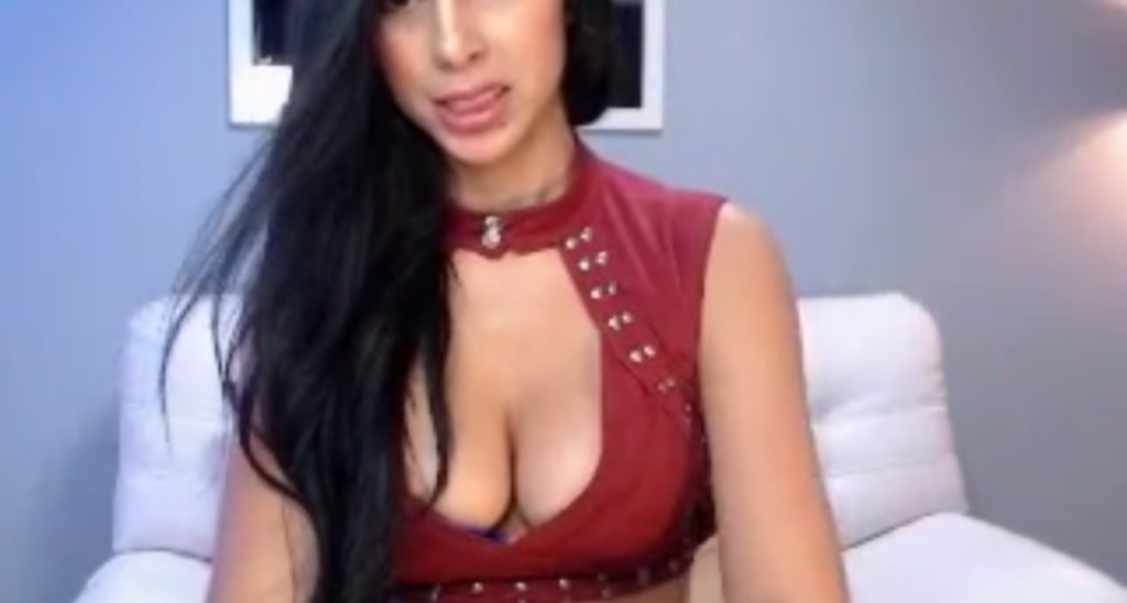 Leah_Jones video thumbnail