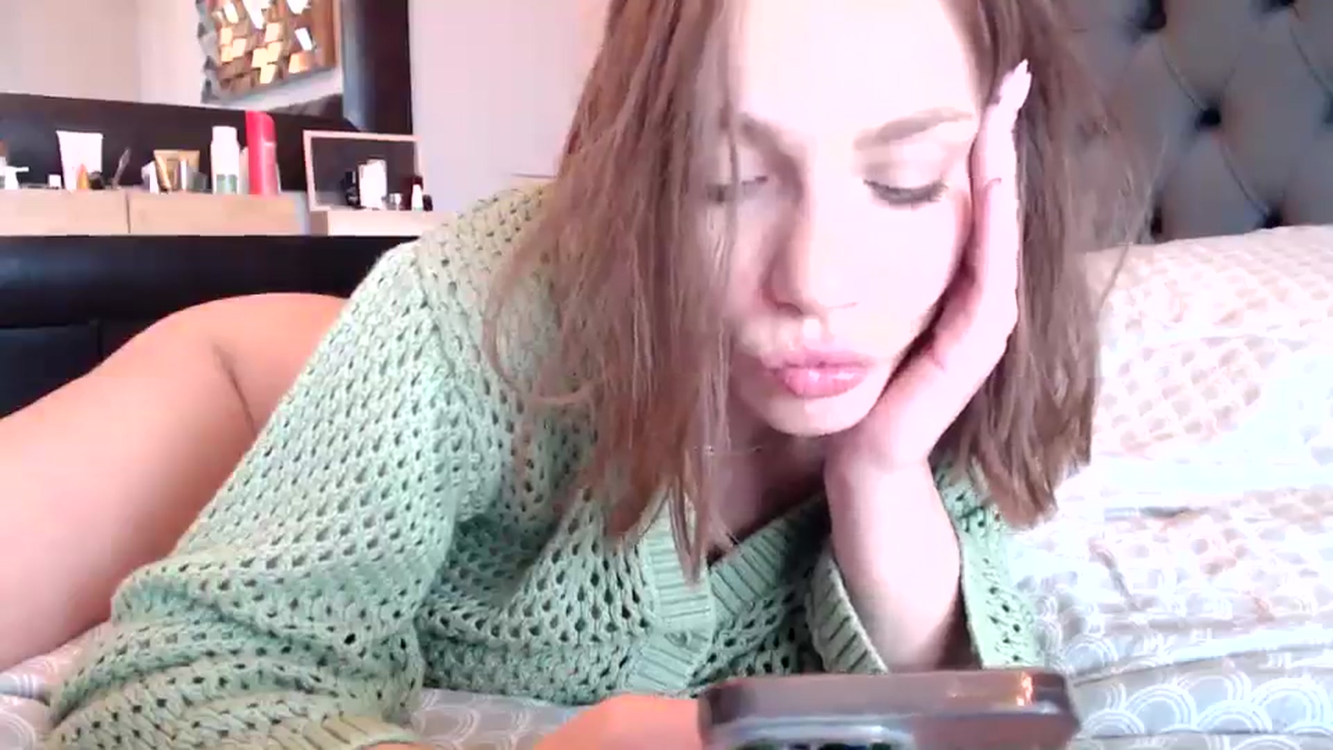 call_me_em video thumbnail