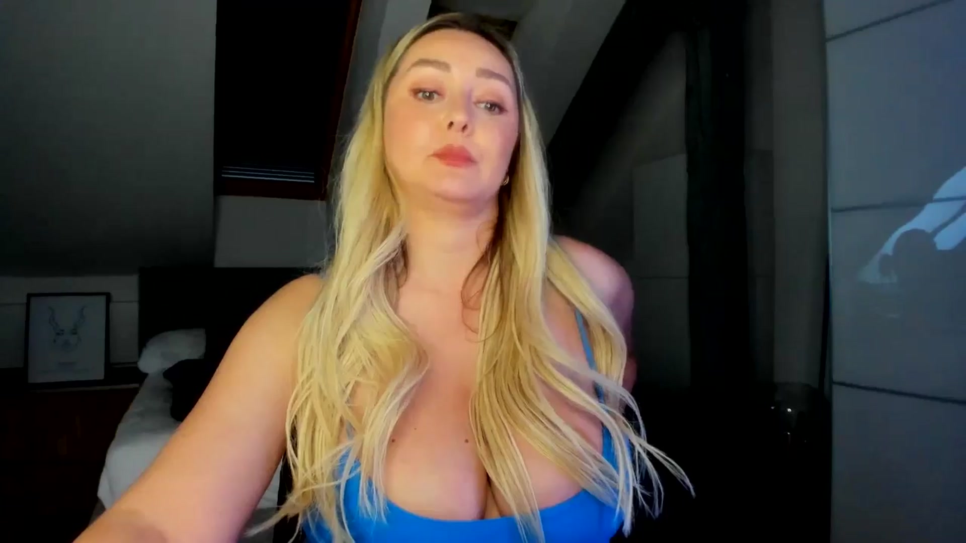 Mi_Ha video thumbnail
