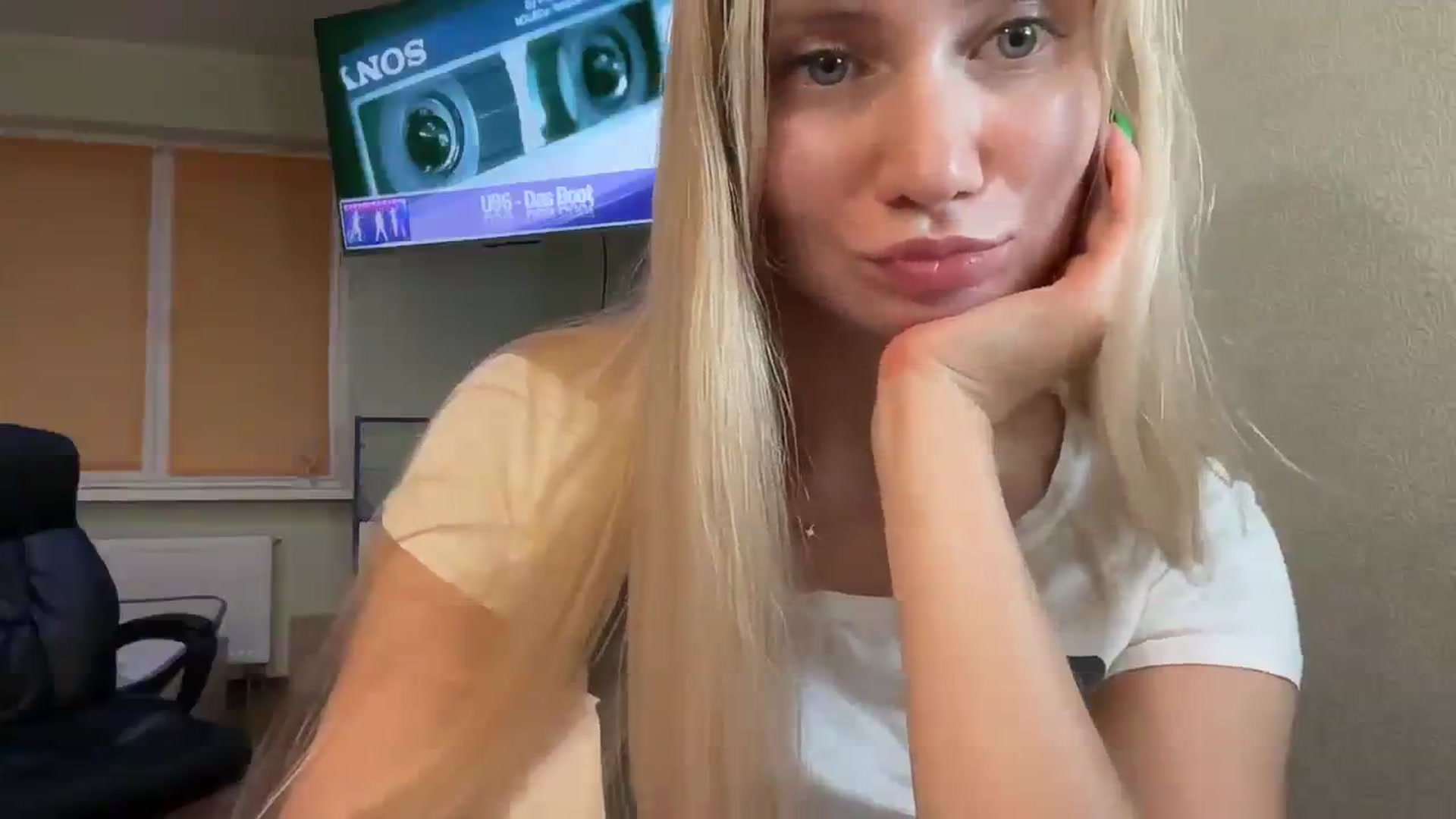 Miss_Sylvia video thumbnail