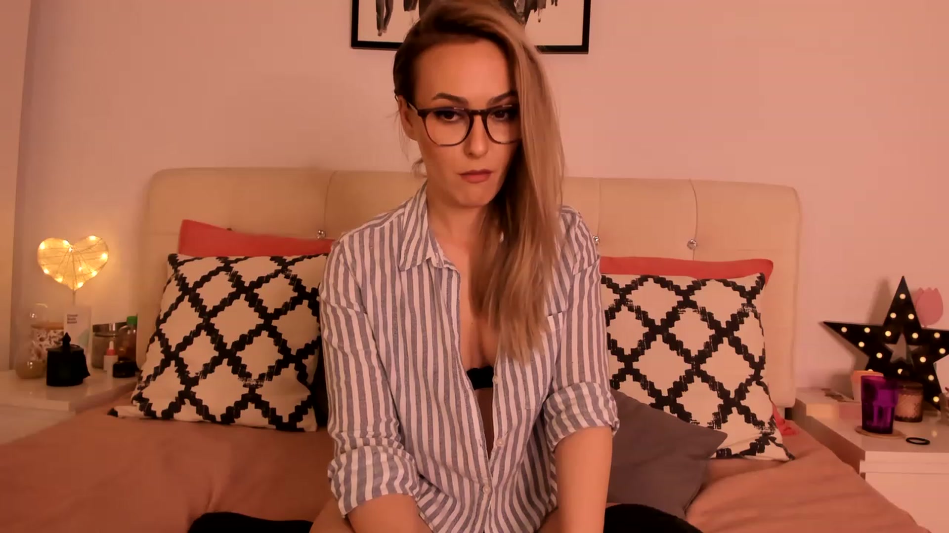 Simi__ video thumbnail