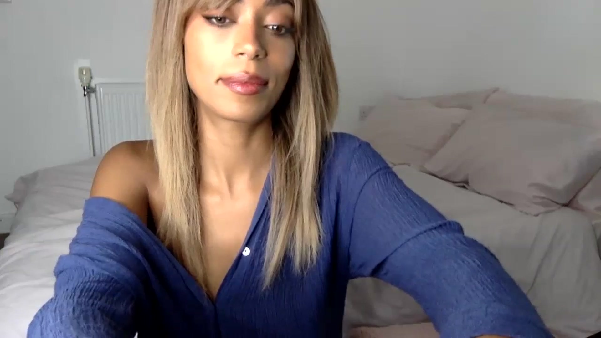 MissLuna22 video thumbnail
