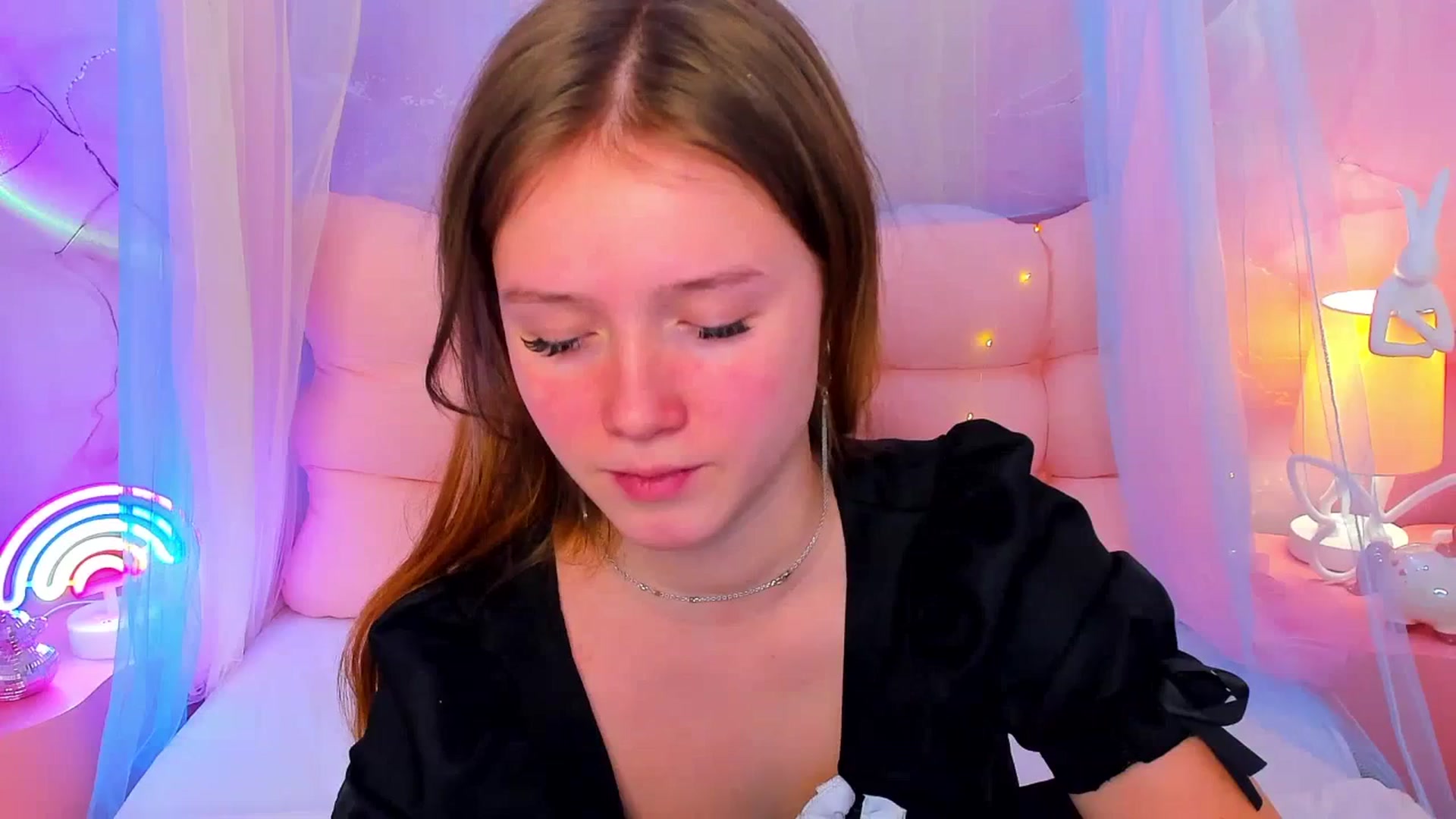 Beatrizz video thumbnail