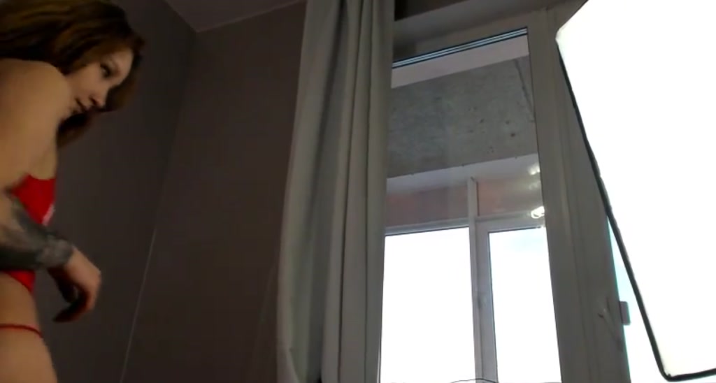 Littlewetgirl video thumbnail