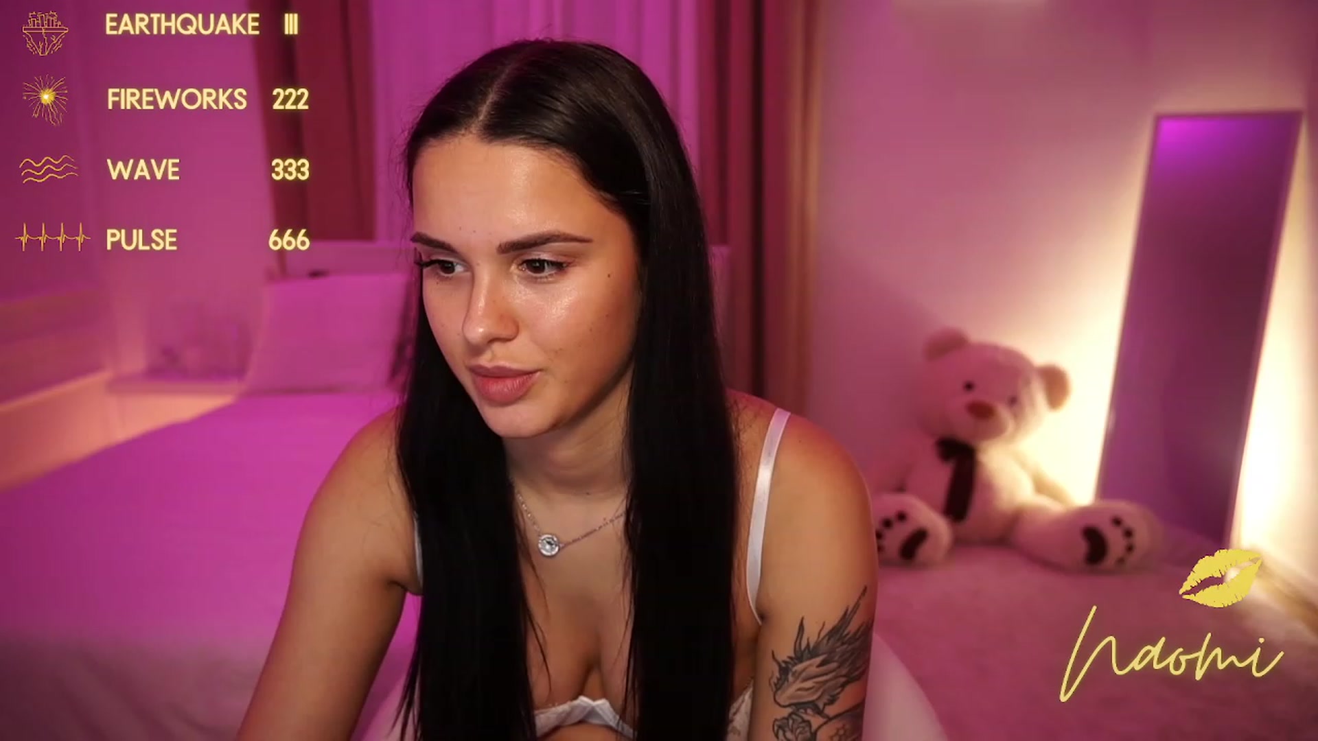 cinnabellee video thumbnail