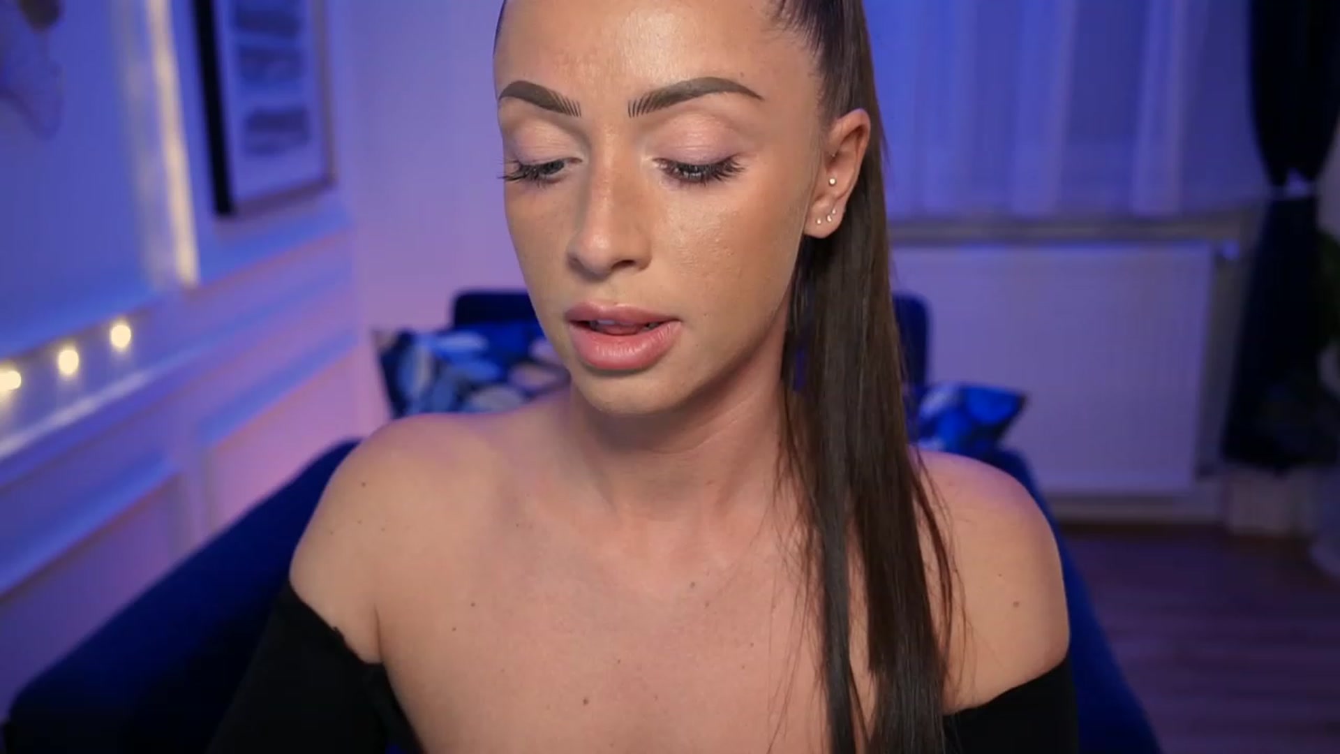 emma_ruby video thumbnail