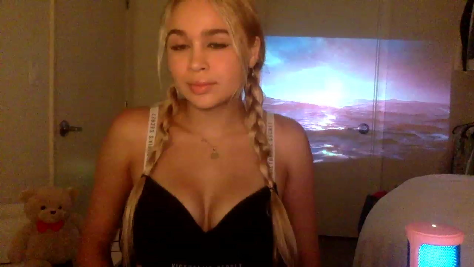 sincerelypeny video thumbnail
