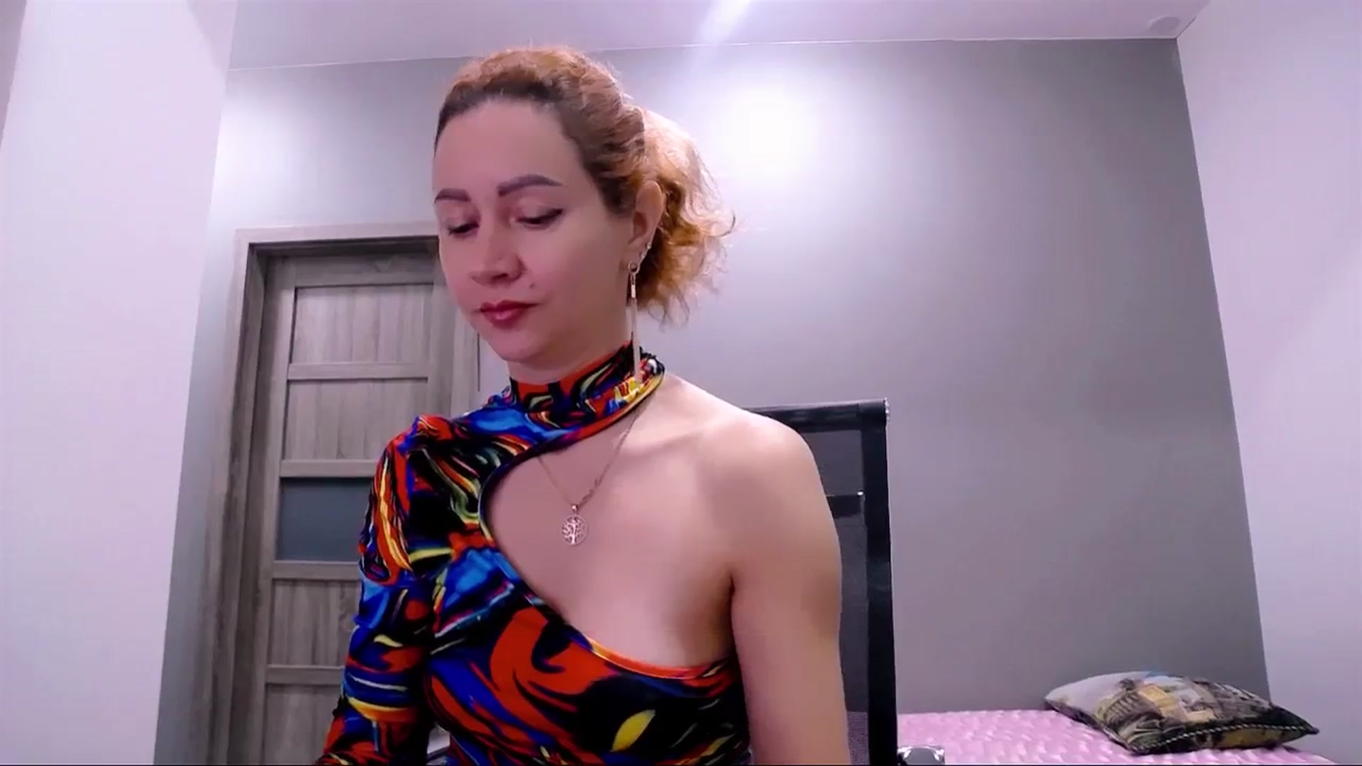 XeniaMilf video thumbnail
