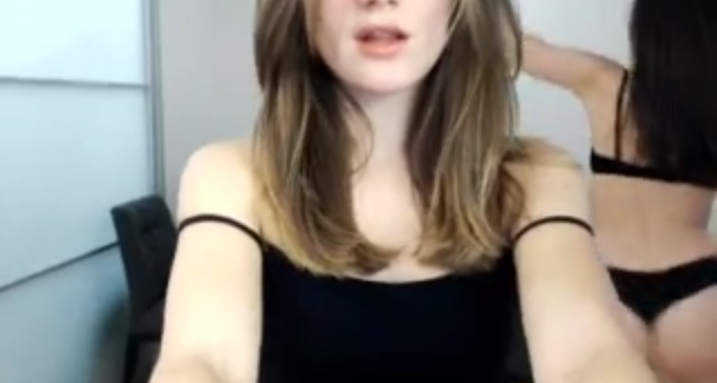 PetiteMolly video thumbnail