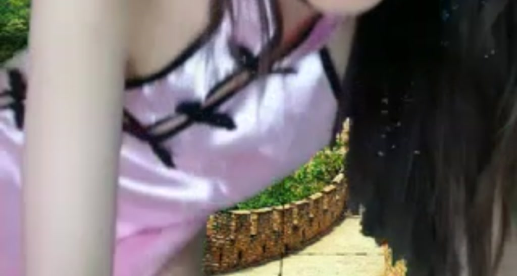 AlinaZhang video thumbnail