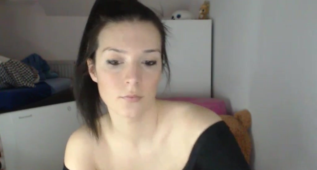 Alessndra video thumbnail