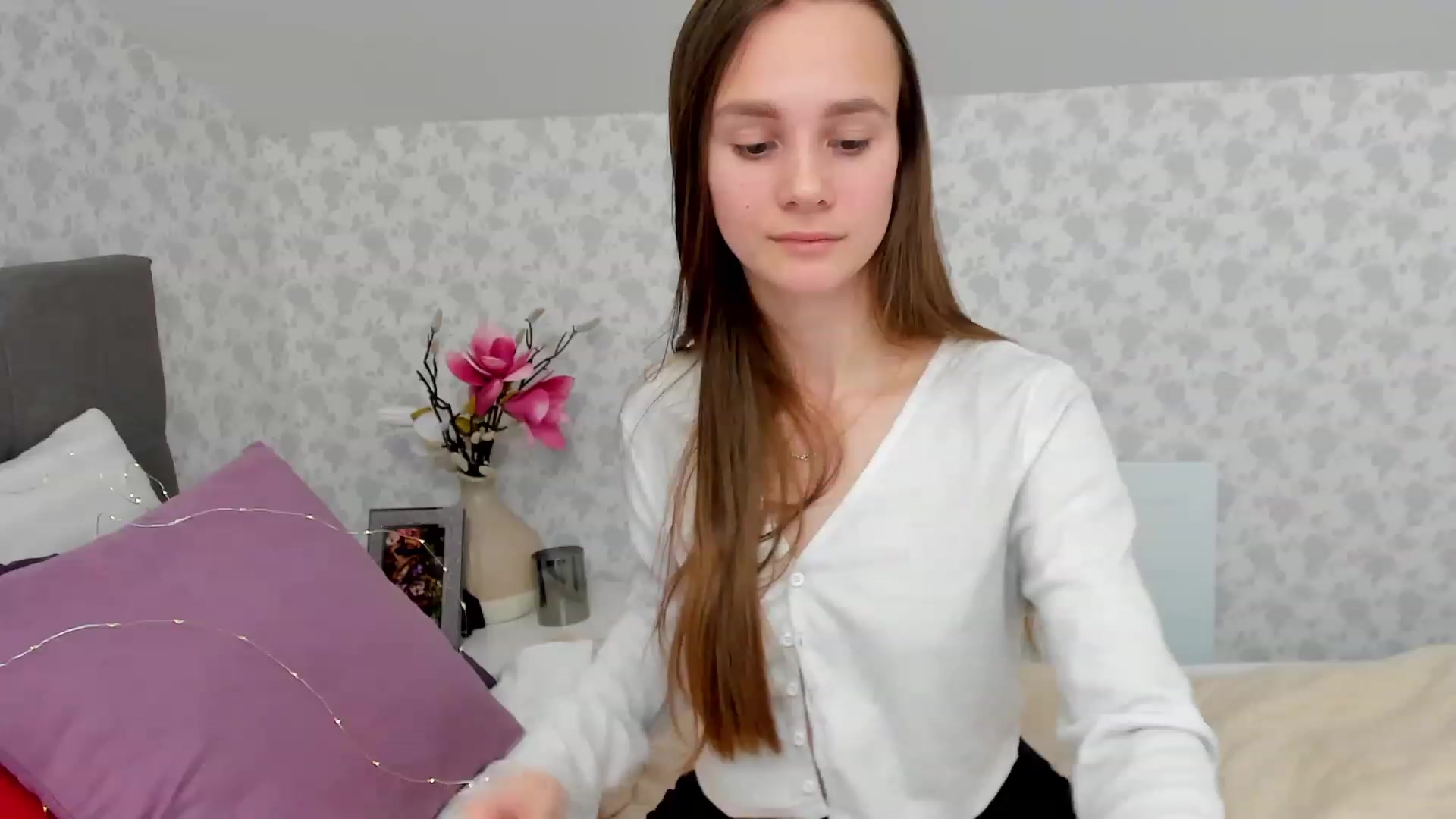 AfinaShy video thumbnail