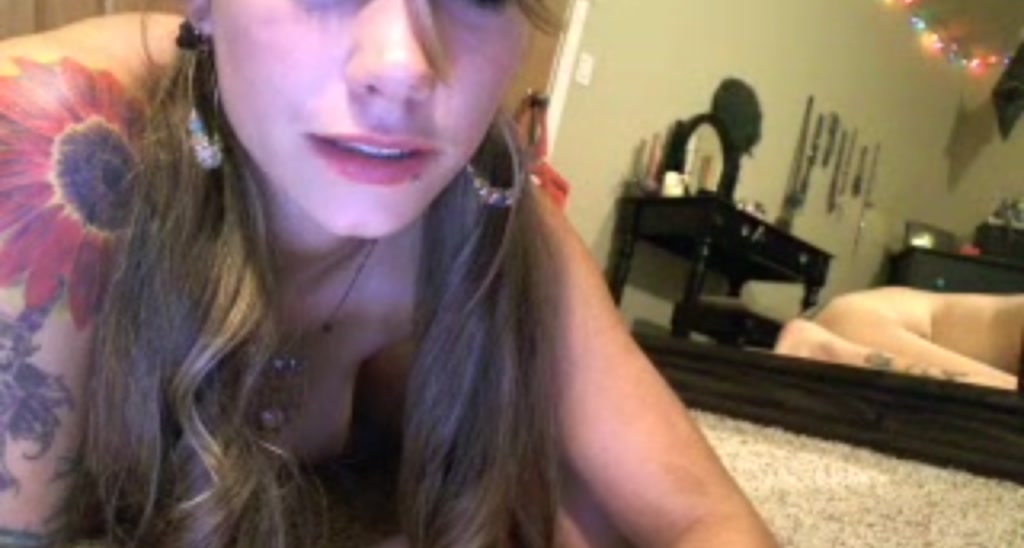 LillianRose video thumbnail