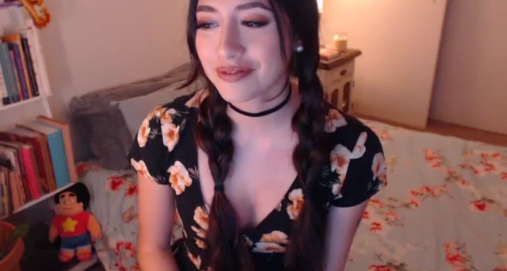 RobinMae video thumbnail