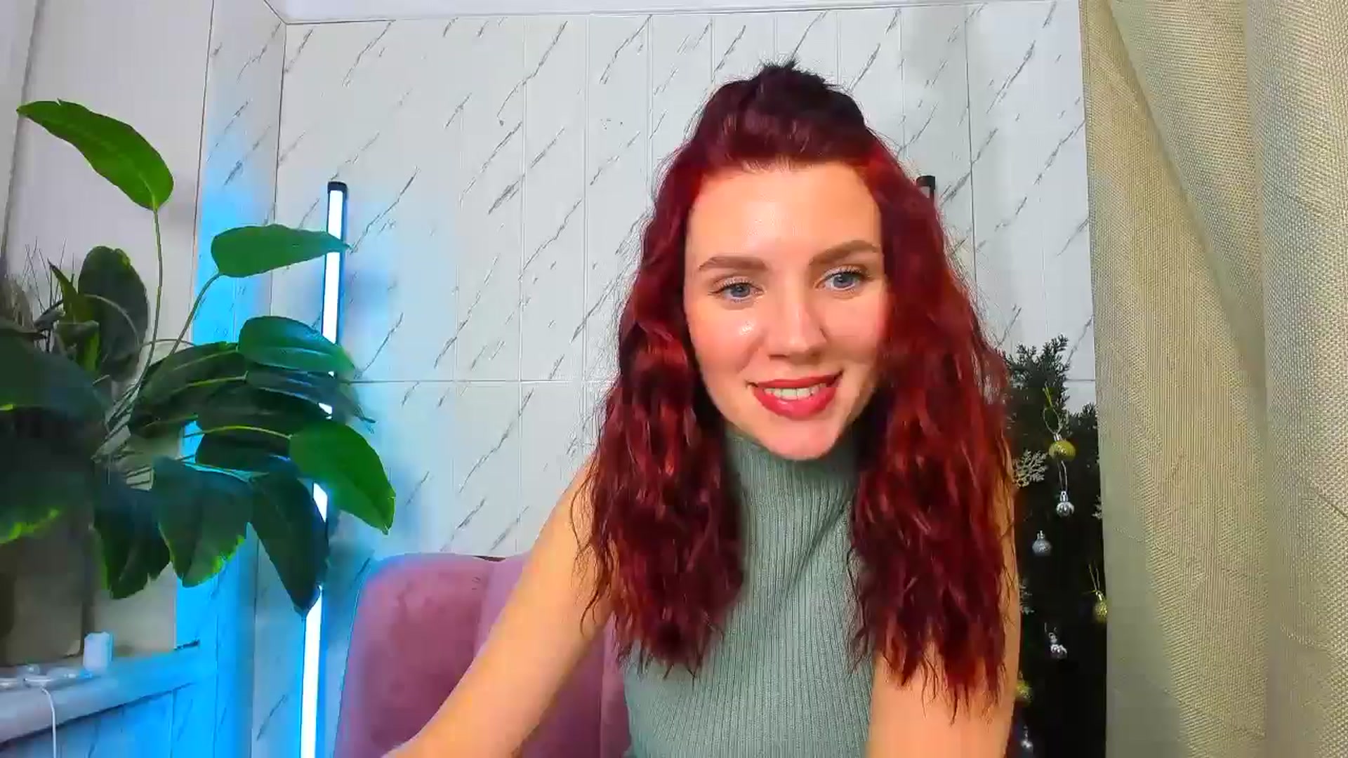 MiaLuxe video thumbnail