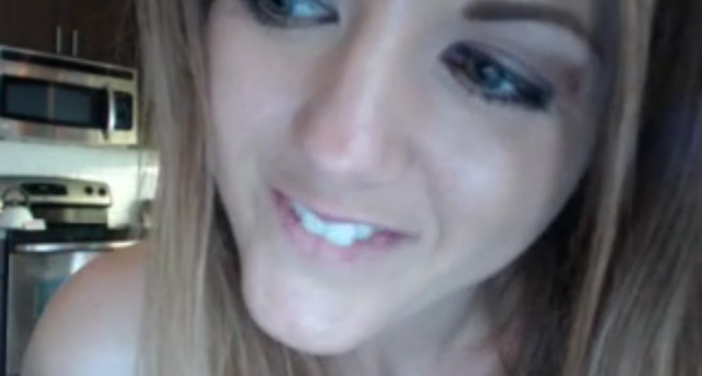 Charli_Snow video thumbnail