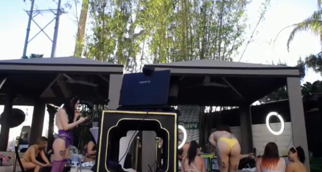 ZillyKitty video thumbnail