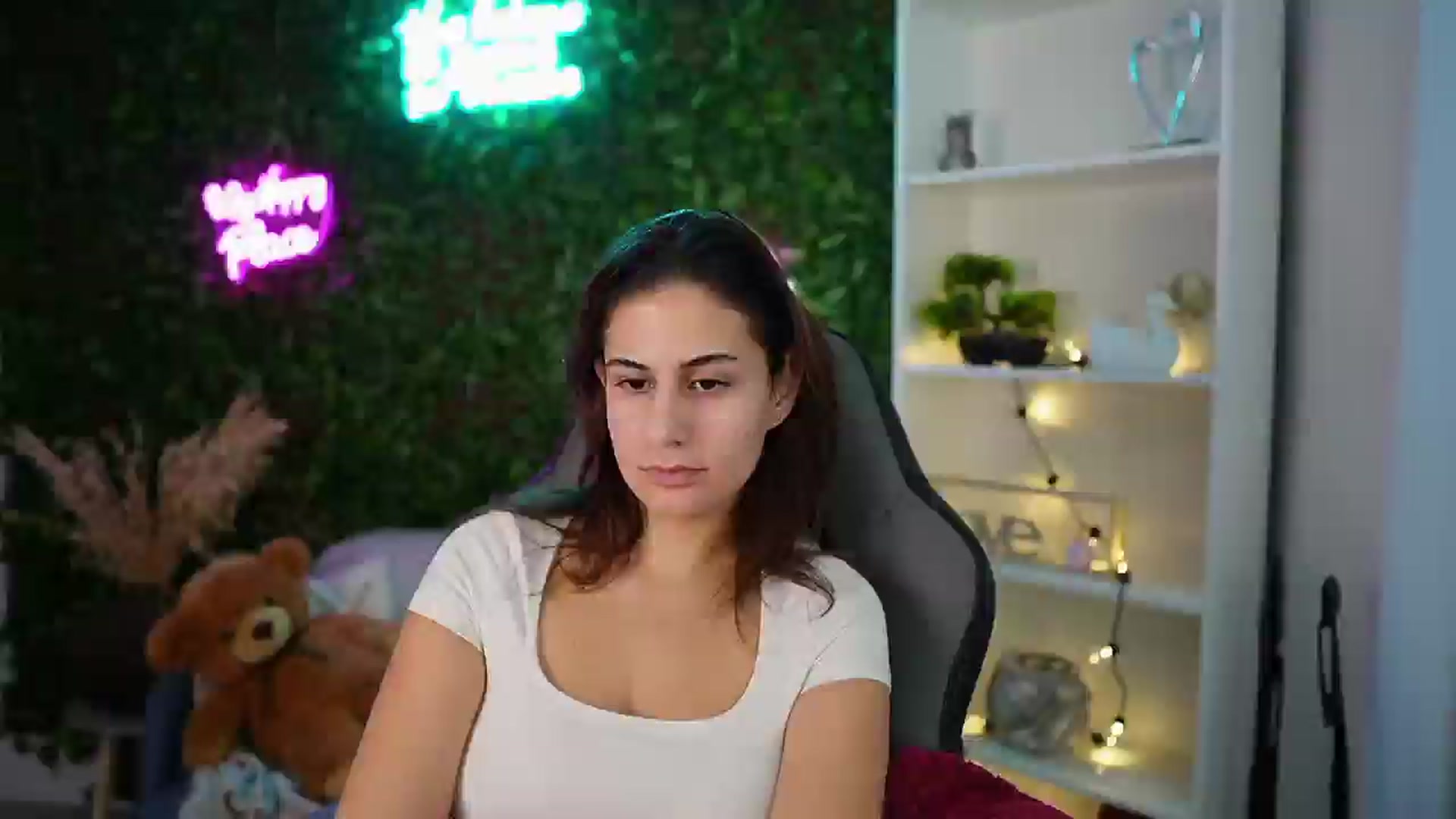 Clair_Meek video thumbnail