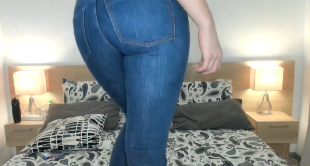 BrunetteBoo video thumbnail