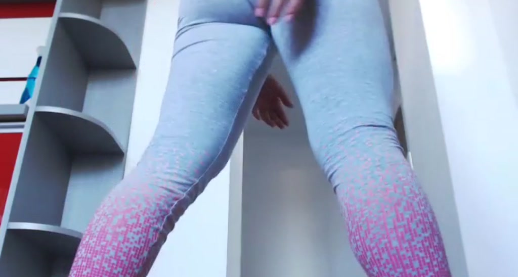 aLeDoll video thumbnail