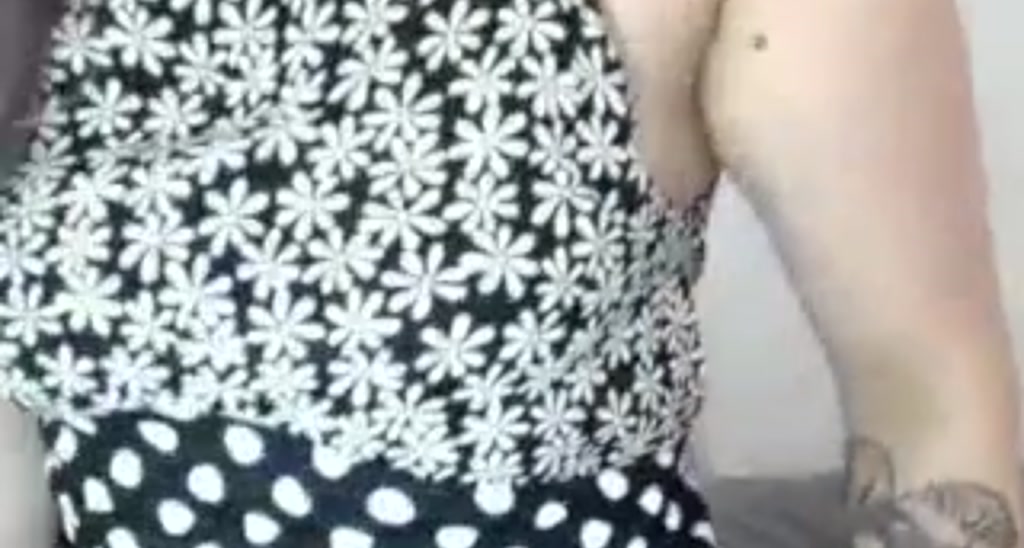 INeedToPeeBRB video thumbnail