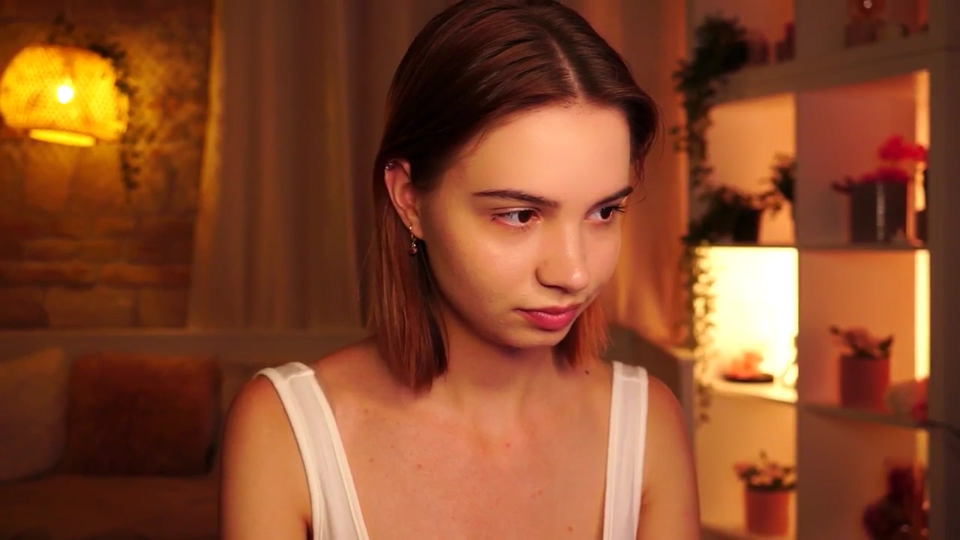 Sunny_Honeey video thumbnail