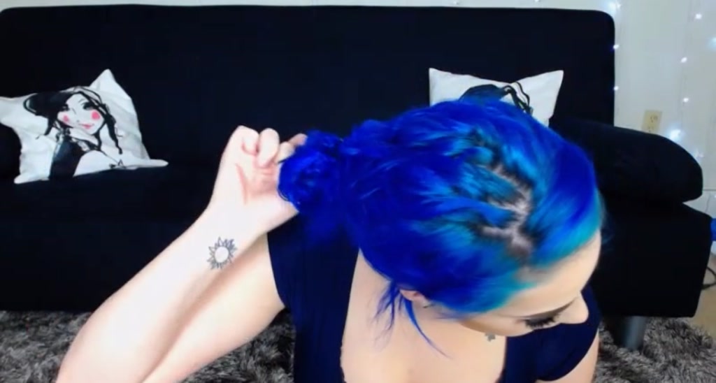 Comfiecozie video thumbnail