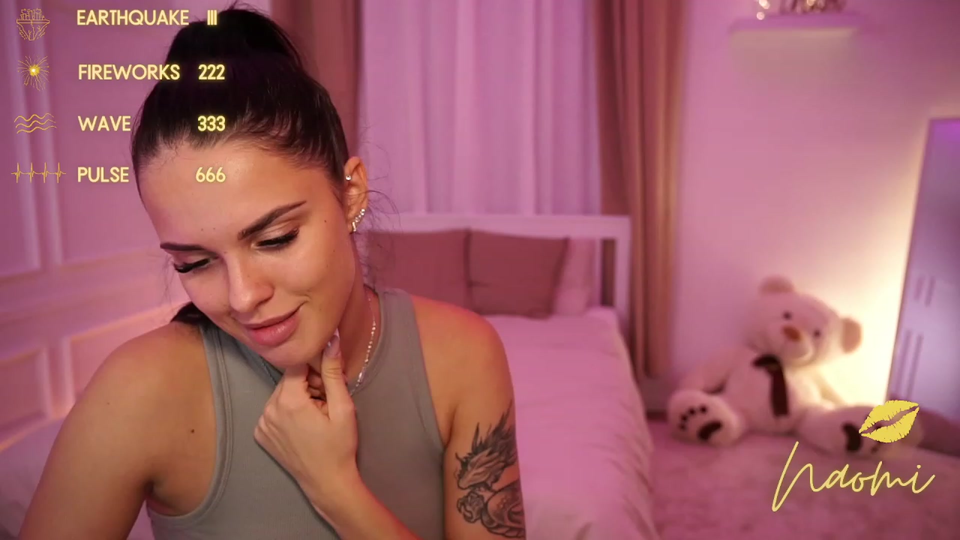 cinnabellee video thumbnail