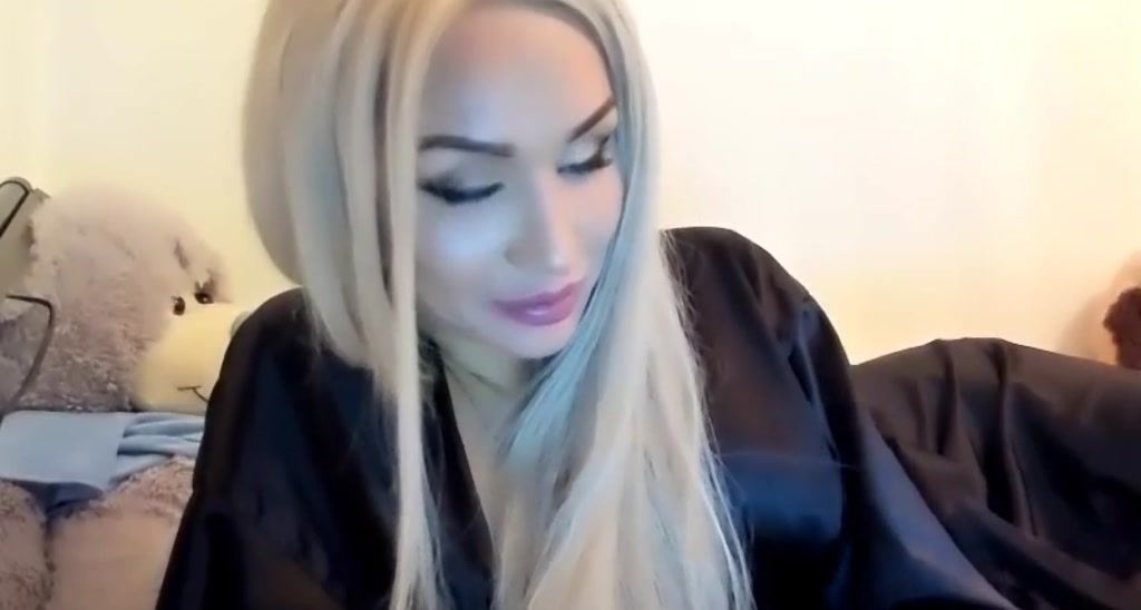 blond_cat video thumbnail