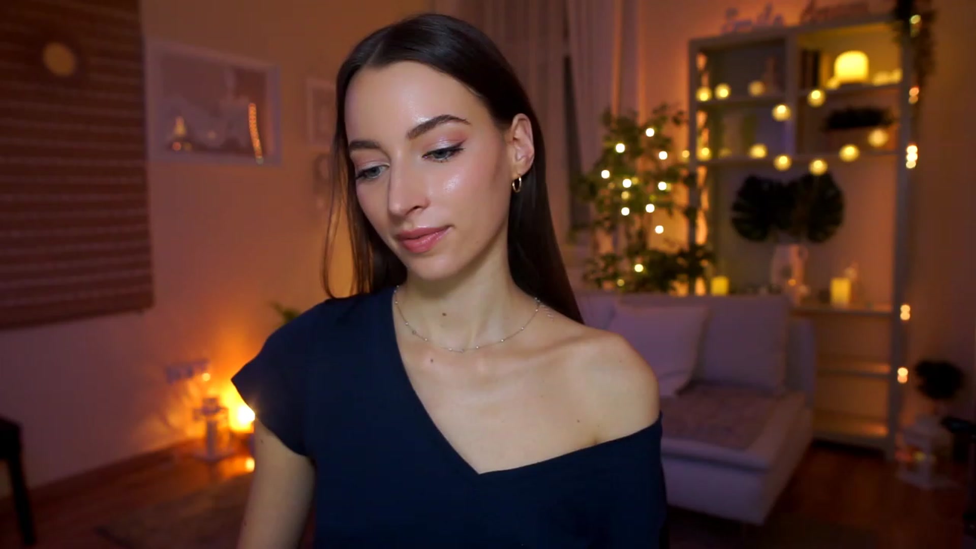 Emily_grey69 video thumbnail