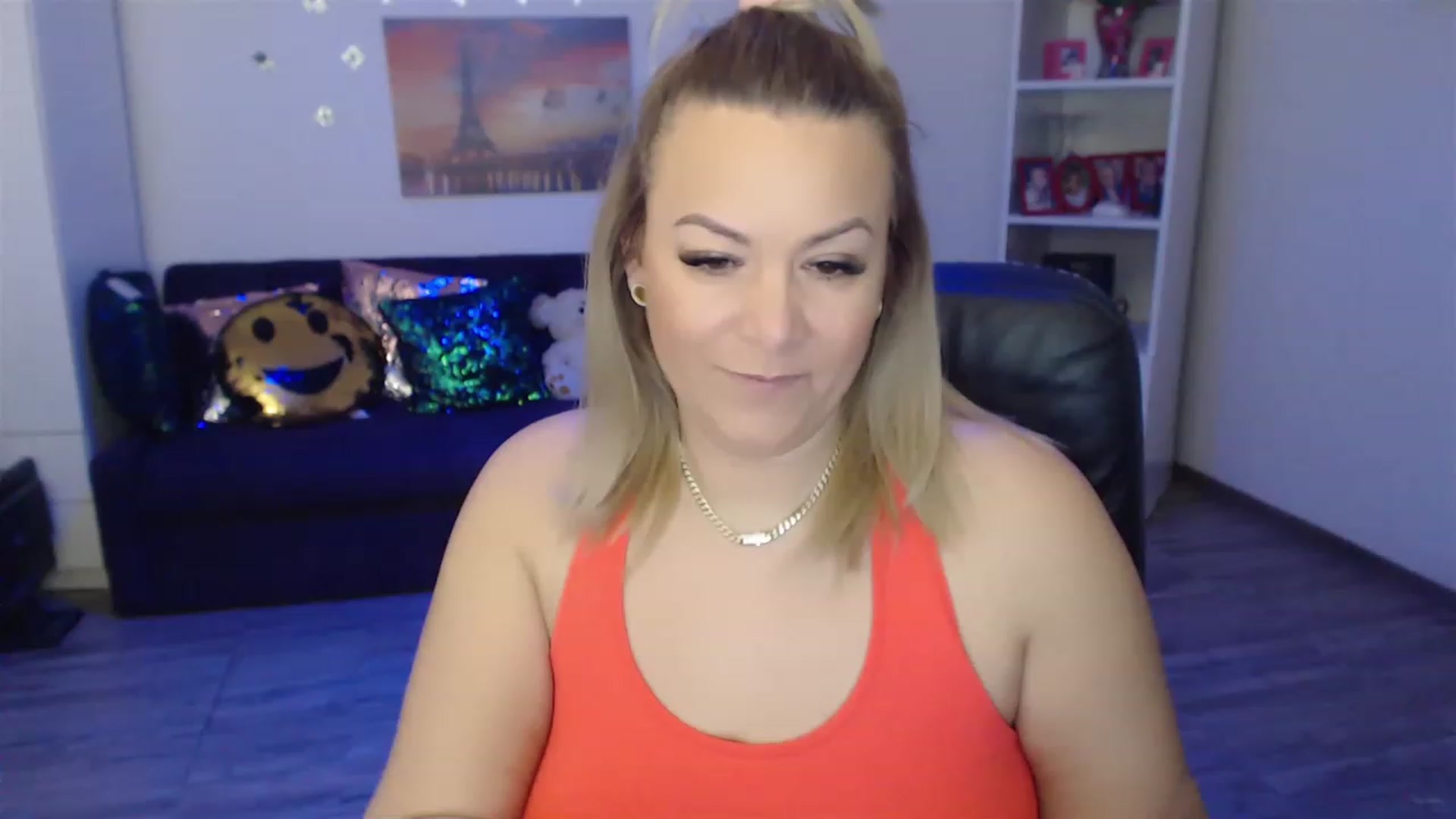 A_baby_Boo video thumbnail