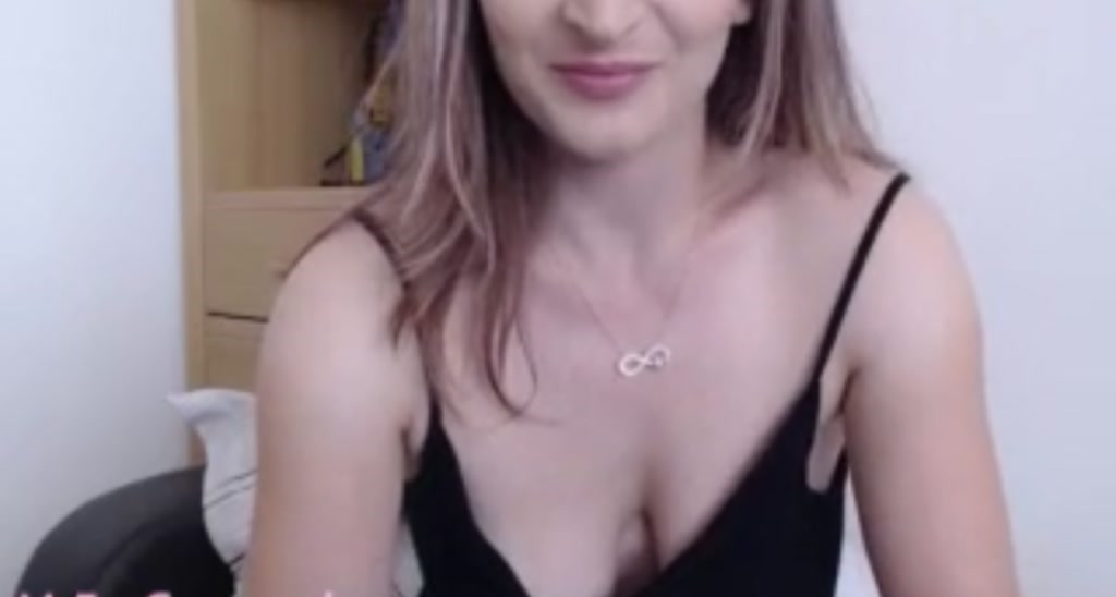 KinkyMonik video thumbnail