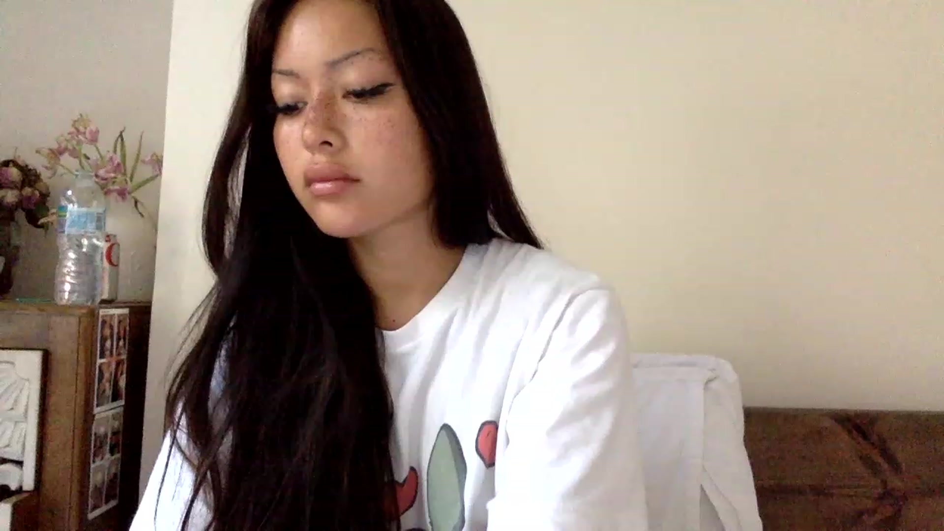 Miss_emiko video thumbnail