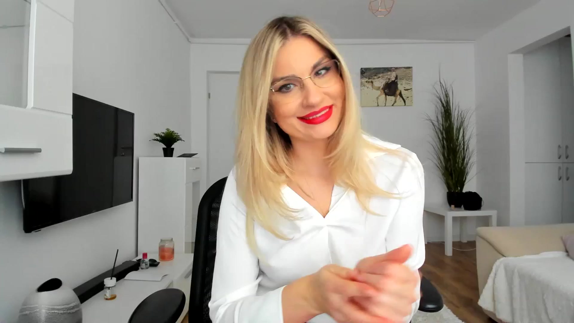 AlyMiss video thumbnail