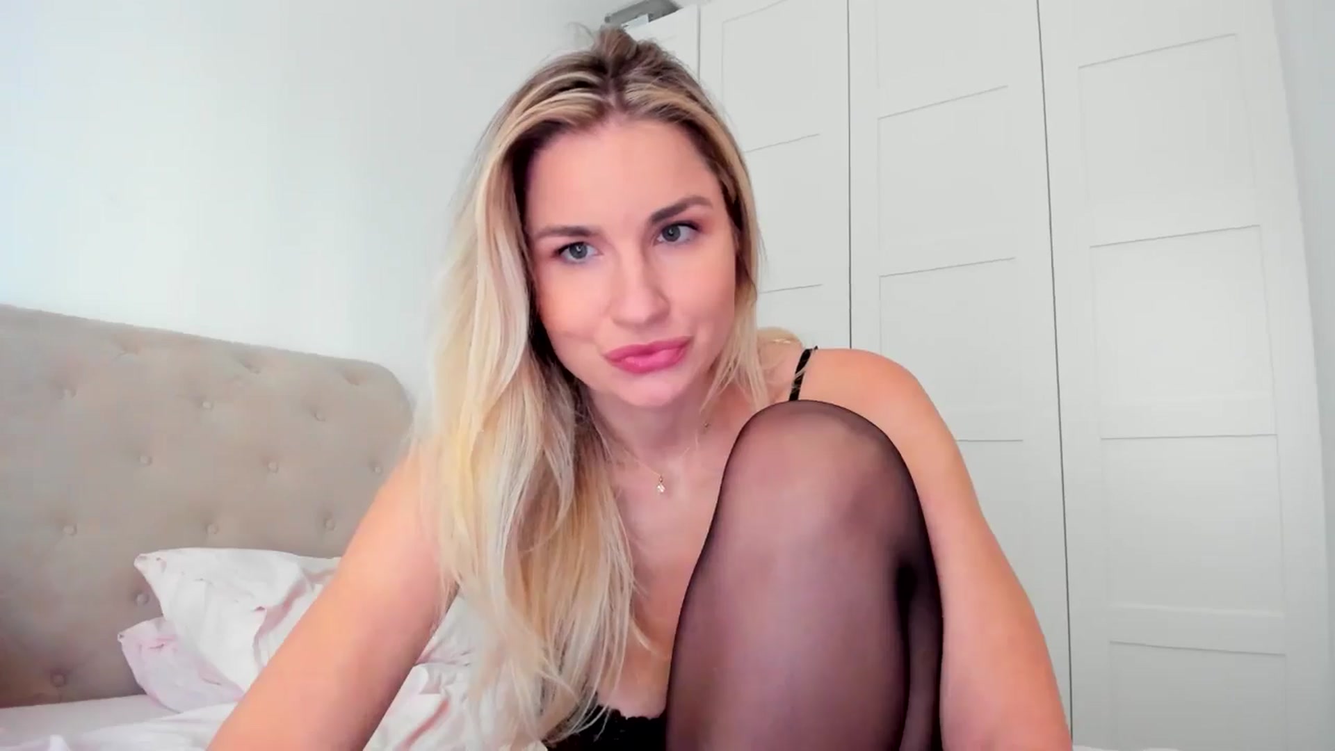 AlyMiss video thumbnail