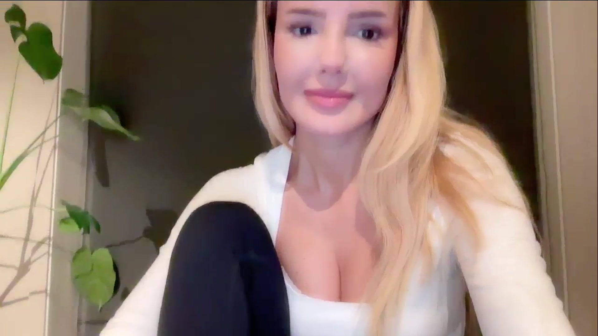 MissVictoria video thumbnail