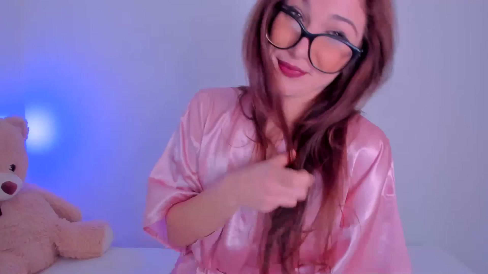 LivM_ video thumbnail