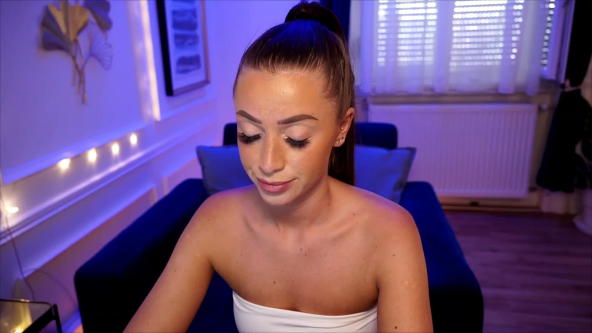 emma_ruby video thumbnail