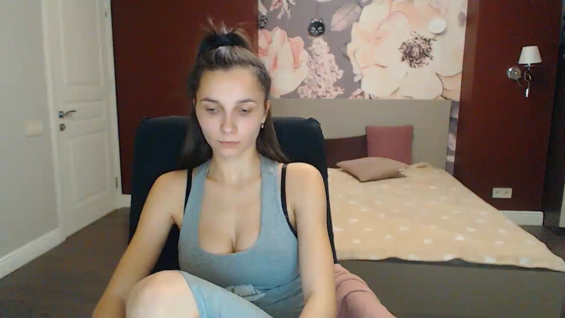 Karina_Mils video thumbnail