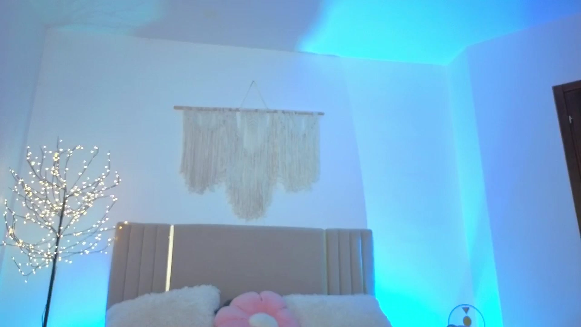 M1ss_arina video thumbnail