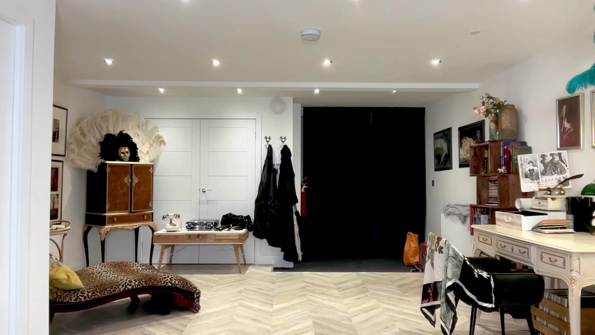 AgentTease video thumbnail